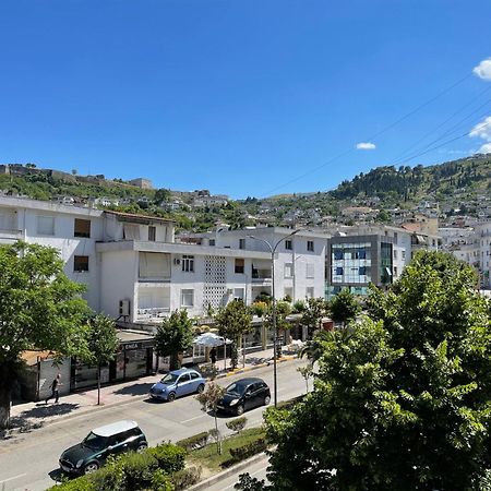 Hotel Freskia Gjirokastër Eksteriør billede