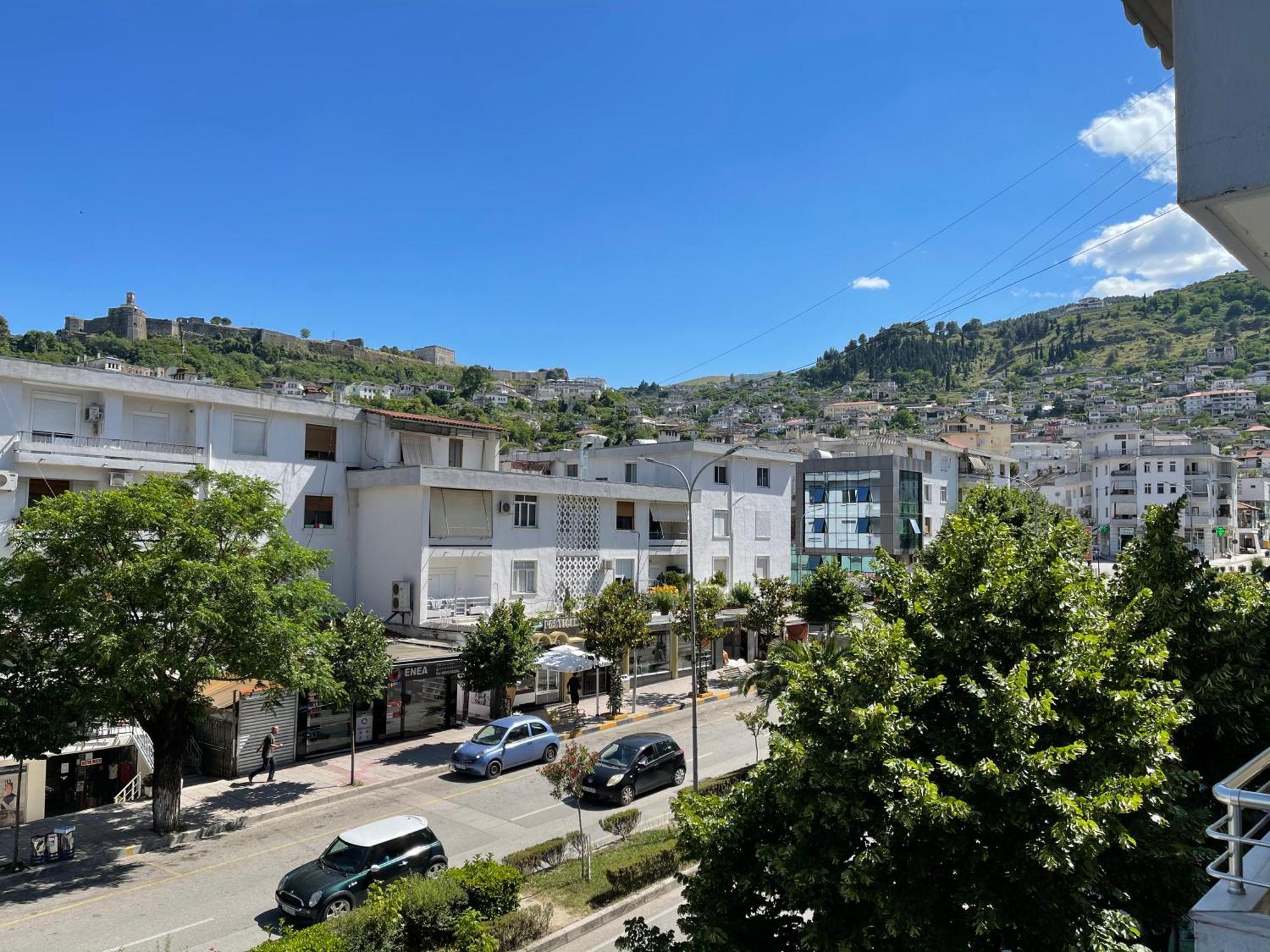 Hotel Freskia Gjirokastër Eksteriør billede